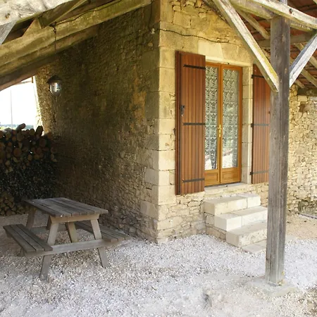 Prázdninový dům Charming Family Retreat In Loubejac, Cleaning Included *